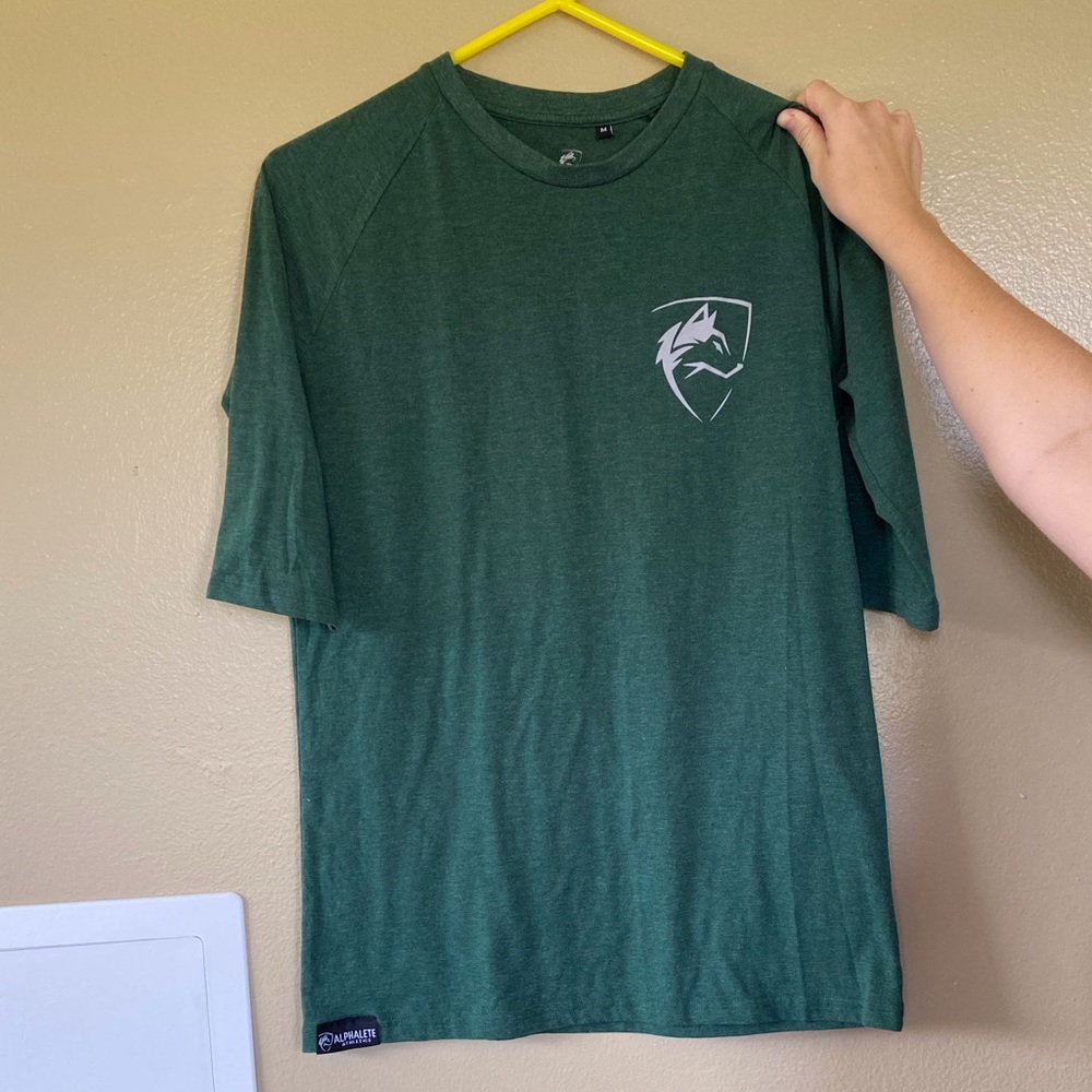 Mens Alphalete 3/4 athletic fit forest green shirt